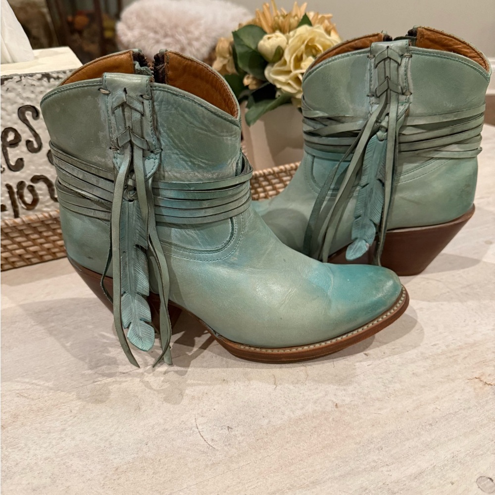 Lucchese Women's Teal Leather Ankle Booties
